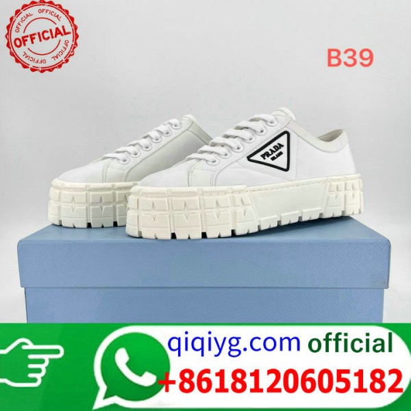 qiqiyg.com Grossista Certificato Marchio di Moda Ufficiale | Borse, Abbigliamento, Scarpe all'Ingrosso 2026 QC007