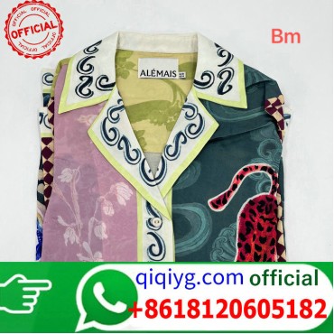 qiqiyg.com Grossista Certificato Marchio di Moda Ufficiale | Borse, Abbigliamento, Scarpe all'Ingrosso 2026 QC017