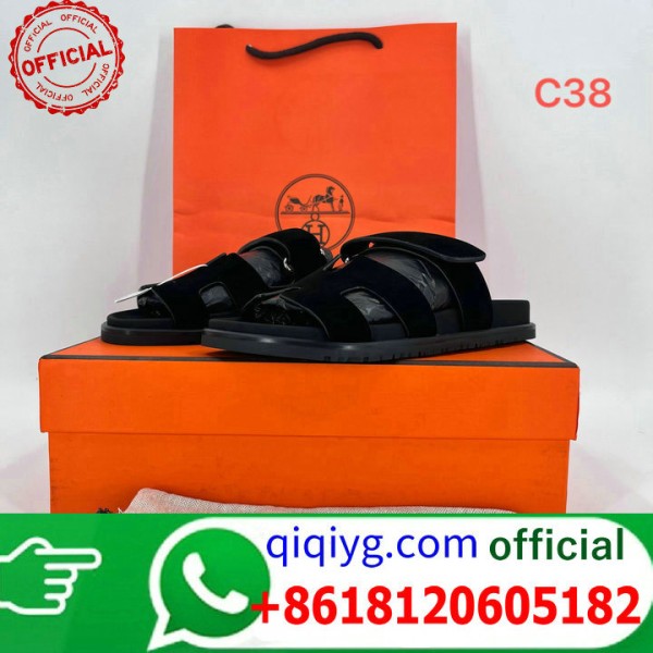 qiqiyg.com Grossista Certificato Marchio di Moda Ufficiale | Borse, Abbigliamento, Scarpe all'Ingrosso 2026 QC033