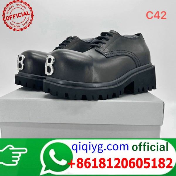qiqiyg.com Grossista Certificato Marchio di Moda Ufficiale | Borse, Abbigliamento, Scarpe all'Ingrosso 2026 QC038