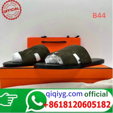 qiqiyg.com Grossista Certificato Marchio di Moda Ufficiale | Borse, Abbigliamento, Scarpe all'Ingrosso 2026 QC046
