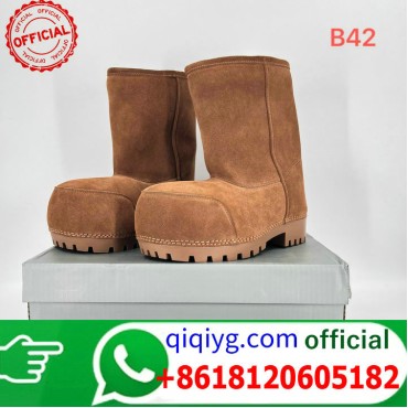 qiqiyg.com Grossista Certificato Marchio di Moda Ufficiale | Borse, Abbigliamento, Scarpe all'Ingrosso 2026 QC085