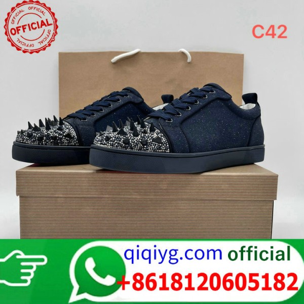qiqiyg.com Grossista Certificato Marchio di Moda Ufficiale | Borse, Abbigliamento, Scarpe all'Ingrosso 2026 QC106