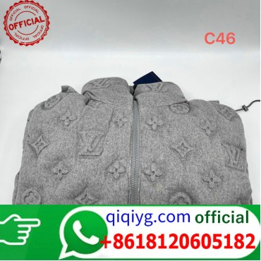 qiqiyg.com Grossista Certificato Marchio di Moda Ufficiale | Borse, Abbigliamento, Scarpe all'Ingrosso 2026 QC108