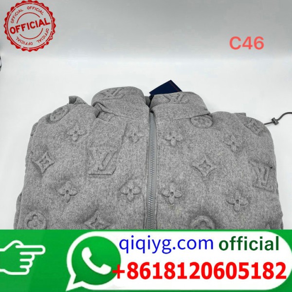 qiqiyg.com Grossista Certificato Marchio di Moda Ufficiale | Borse, Abbigliamento, Scarpe all'Ingrosso 2026 QC108