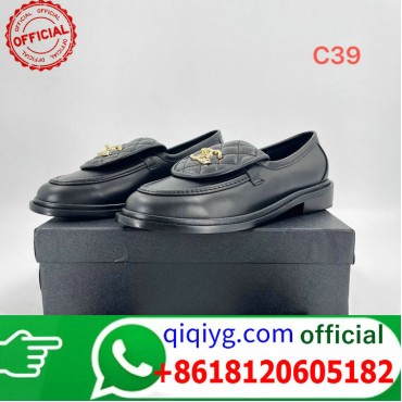 qiqiyg.com Grossista Certificato Marchio di Moda Ufficiale | Borse, Abbigliamento, Scarpe all'Ingrosso 2026 QC119