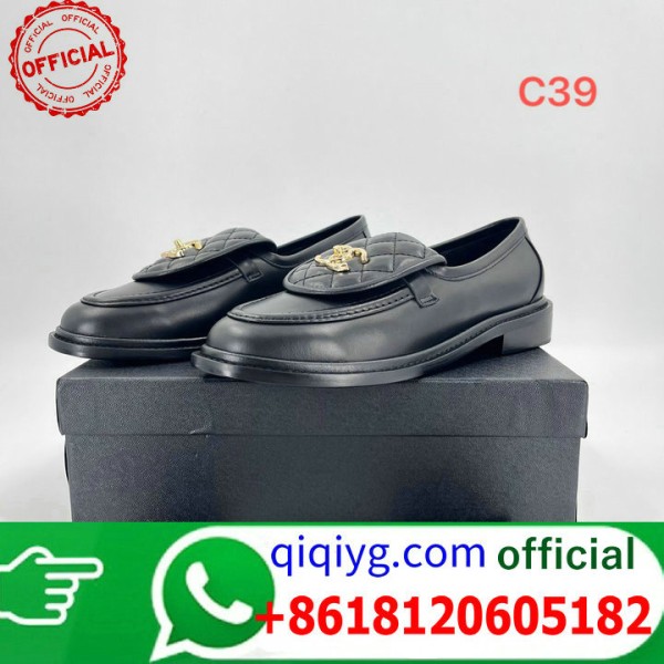 qiqiyg.com Grossista Certificato Marchio di Moda Ufficiale | Borse, Abbigliamento, Scarpe all'Ingrosso 2026 QC119