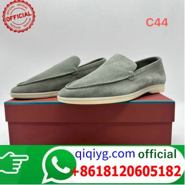 qiqiyg.com Grossista Certificato Marchio di Moda Ufficiale | Borse, Abbigliamento, Scarpe all'Ingrosso 2026 QC125