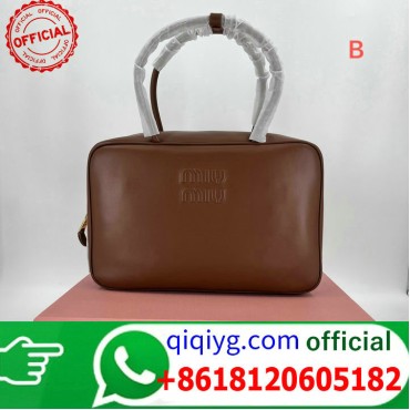 qiqiyg.com Grossista Certificato Marchio di Moda Ufficiale | Borse, Abbigliamento, Scarpe all'Ingrosso 2026 QC129