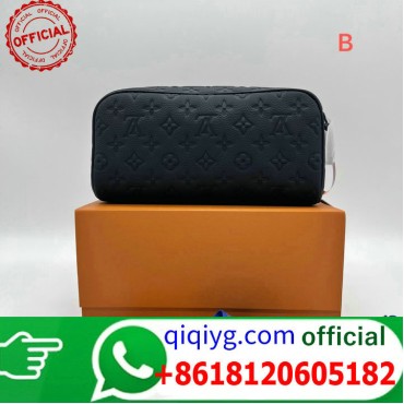 qiqiyg.com Grossista Certificato Marchio di Moda Ufficiale | Borse, Abbigliamento, Scarpe all'Ingrosso 2026 QC153