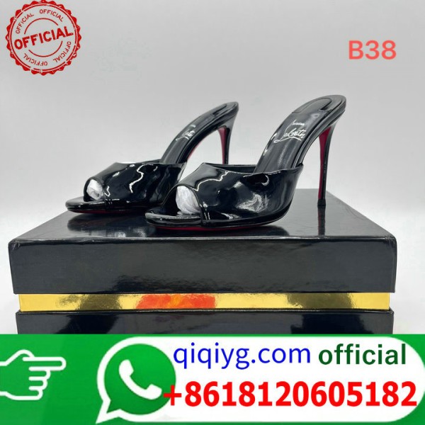 qiqiyg.com Grossista Certificato Marchio di Moda Ufficiale | Borse, Abbigliamento, Scarpe all'Ingrosso 2026 QC161