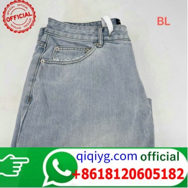 qiqiyg.com Grossista Certificato Marchio di Moda Ufficiale | Borse, Abbigliamento, Scarpe all'Ingrosso 2026 QC180