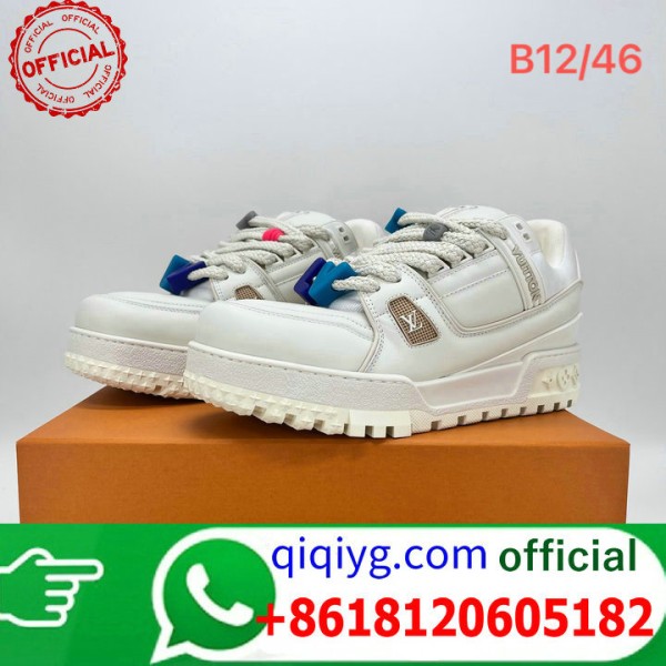 qiqiyg.com Grossista Certificato Marchio di Moda Ufficiale | Borse, Abbigliamento, Scarpe all'Ingrosso 2026 QC206