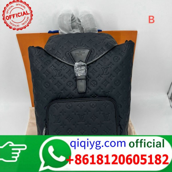 qiqiyg.com Grossista Certificato Marchio di Moda Ufficiale | Borse, Abbigliamento, Scarpe all'Ingrosso 2026 QC239