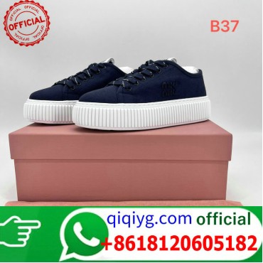 qiqiyg.com Grossista Certificato Marchio di Moda Ufficiale | Borse, Abbigliamento, Scarpe all'Ingrosso 2026 QC256