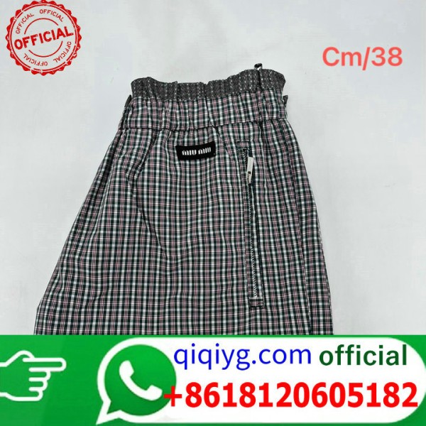 qiqiyg.com Grossista Certificato Marchio di Moda Ufficiale | Borse, Abbigliamento, Scarpe all'Ingrosso 2026 QC265