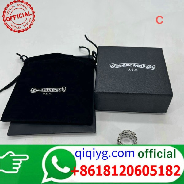 qiqiyg.com Grossista Certificato Marchio di Moda Ufficiale | Borse, Abbigliamento, Scarpe all'Ingrosso 2026 QC273