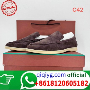 qiqiyg.com Grossista Certificato Marchio di Moda Ufficiale | Borse, Abbigliamento, Scarpe all'Ingrosso 2026 QC274